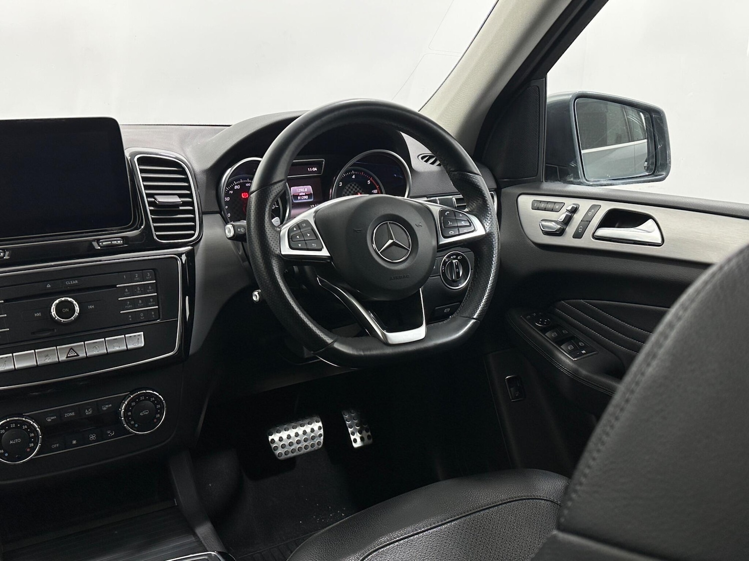 Used Mercedes-Benz GLE 2017 for sale - 77924843: Photo 12