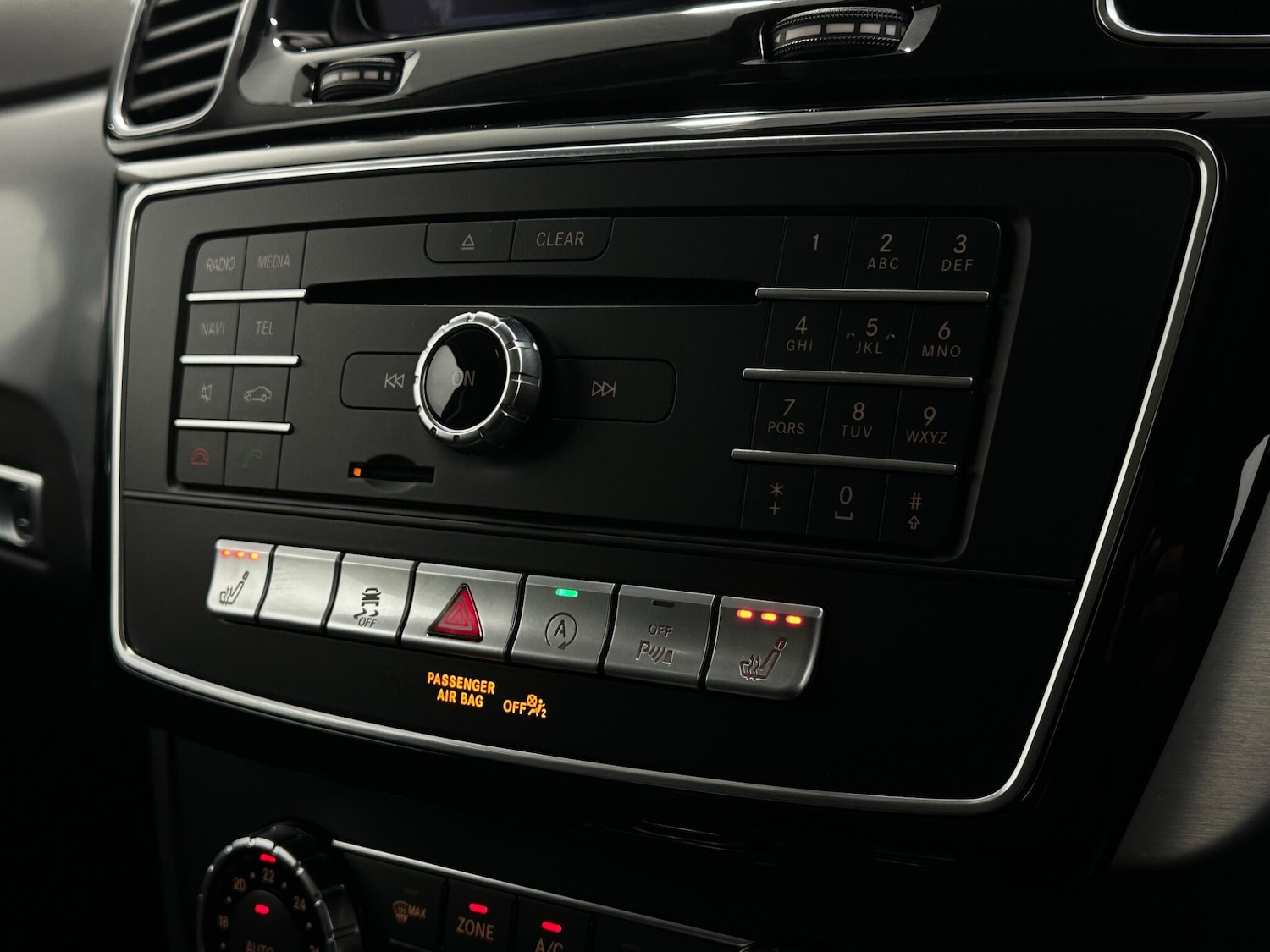 Used Mercedes-Benz GLE 2017 for sale - 77924843: Photo 23