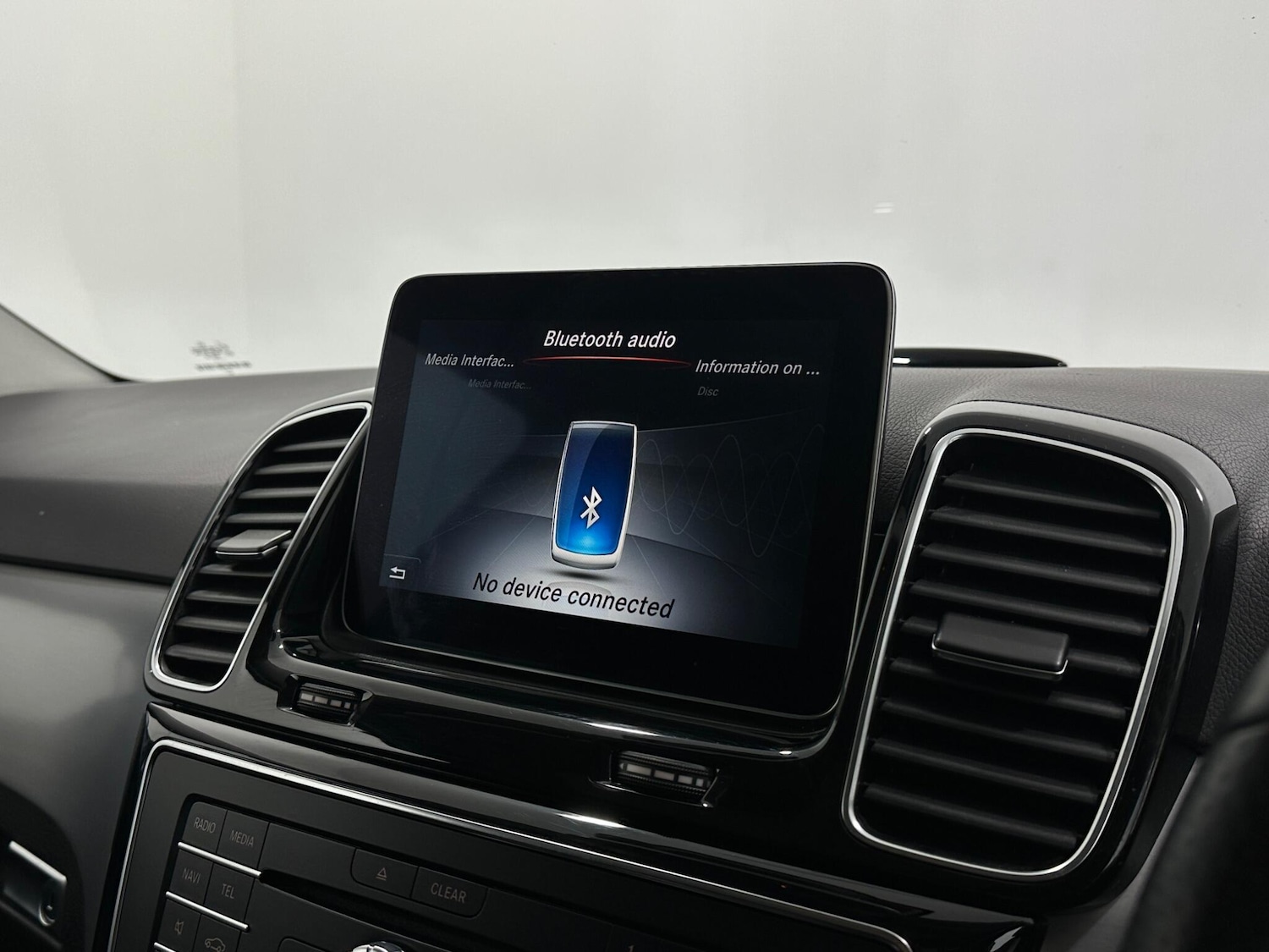 Used Mercedes-Benz GLE 2017 for sale - 77924843: Photo 27