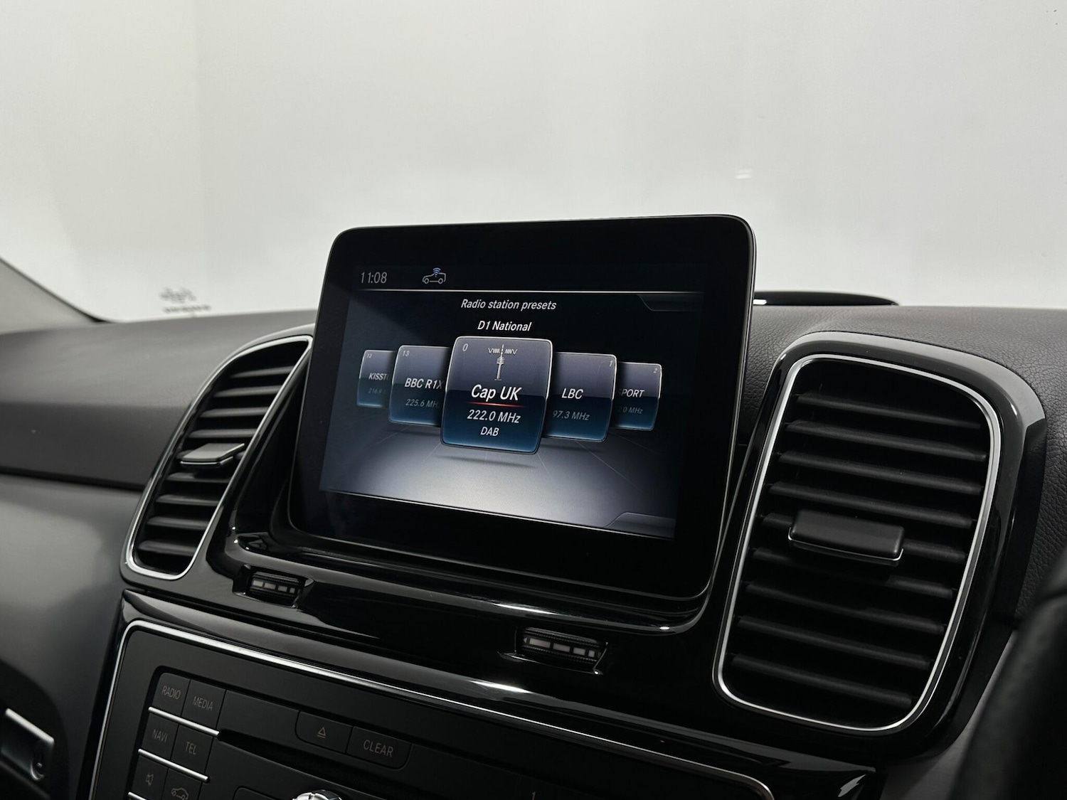 Used Mercedes-Benz GLE 2017 for sale - 77924843: Photo 28