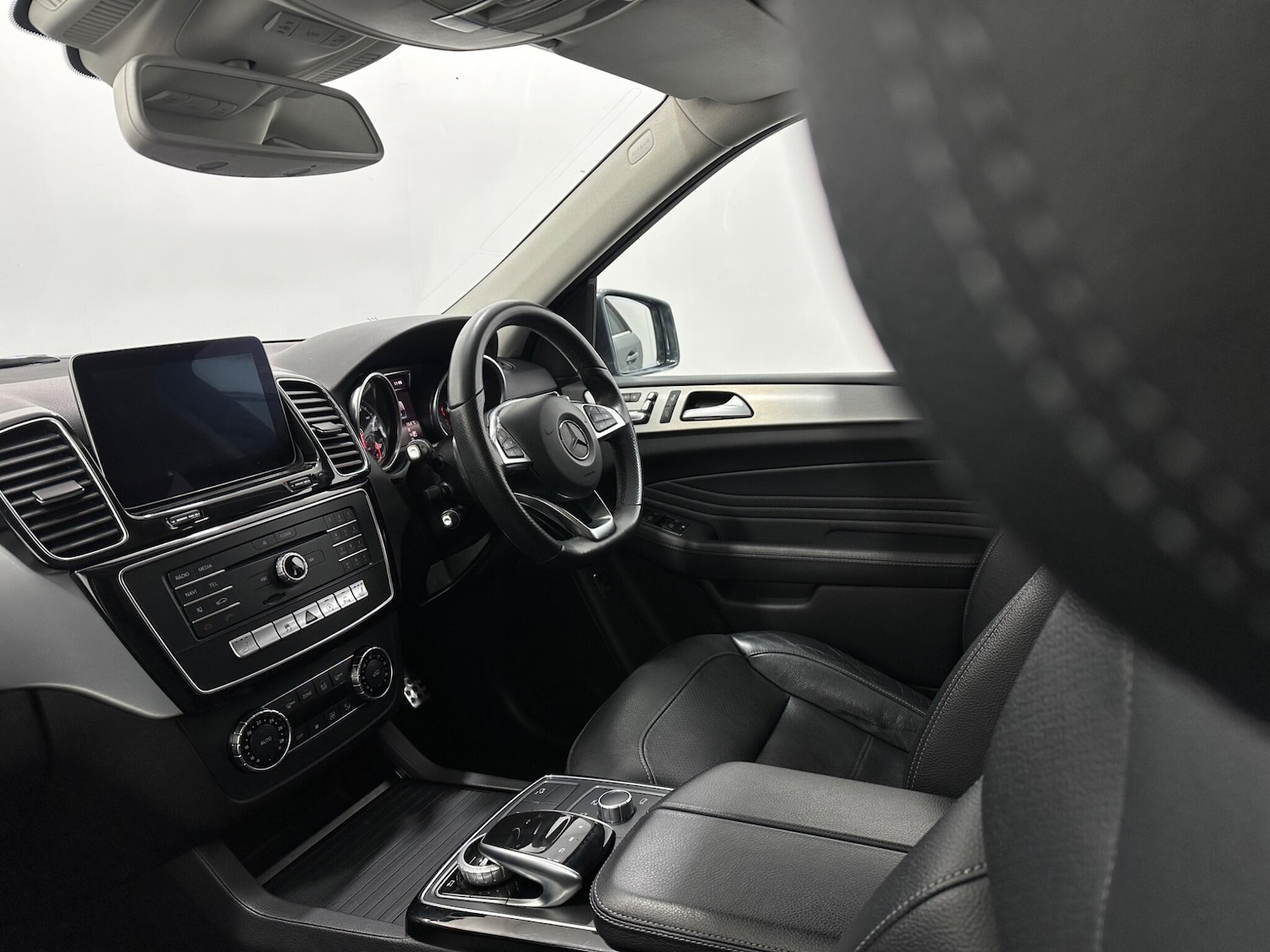 Used Mercedes-Benz GLE 2017 for sale - 77924843: Photo 32