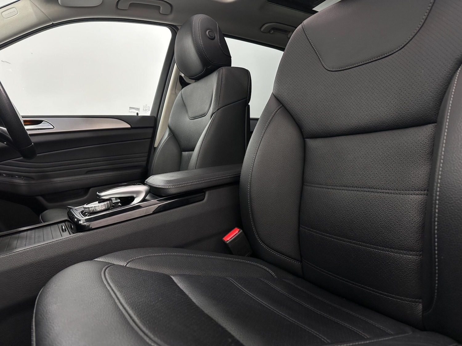 Used Mercedes-Benz GLE 2017 for sale - 77924843: Photo 38