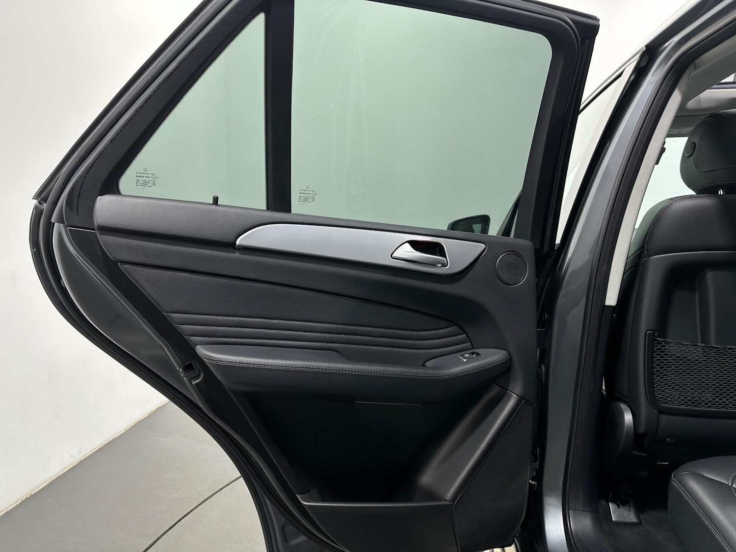 Used Mercedes-Benz GLE 2017 for sale - 77924843: Photo 43