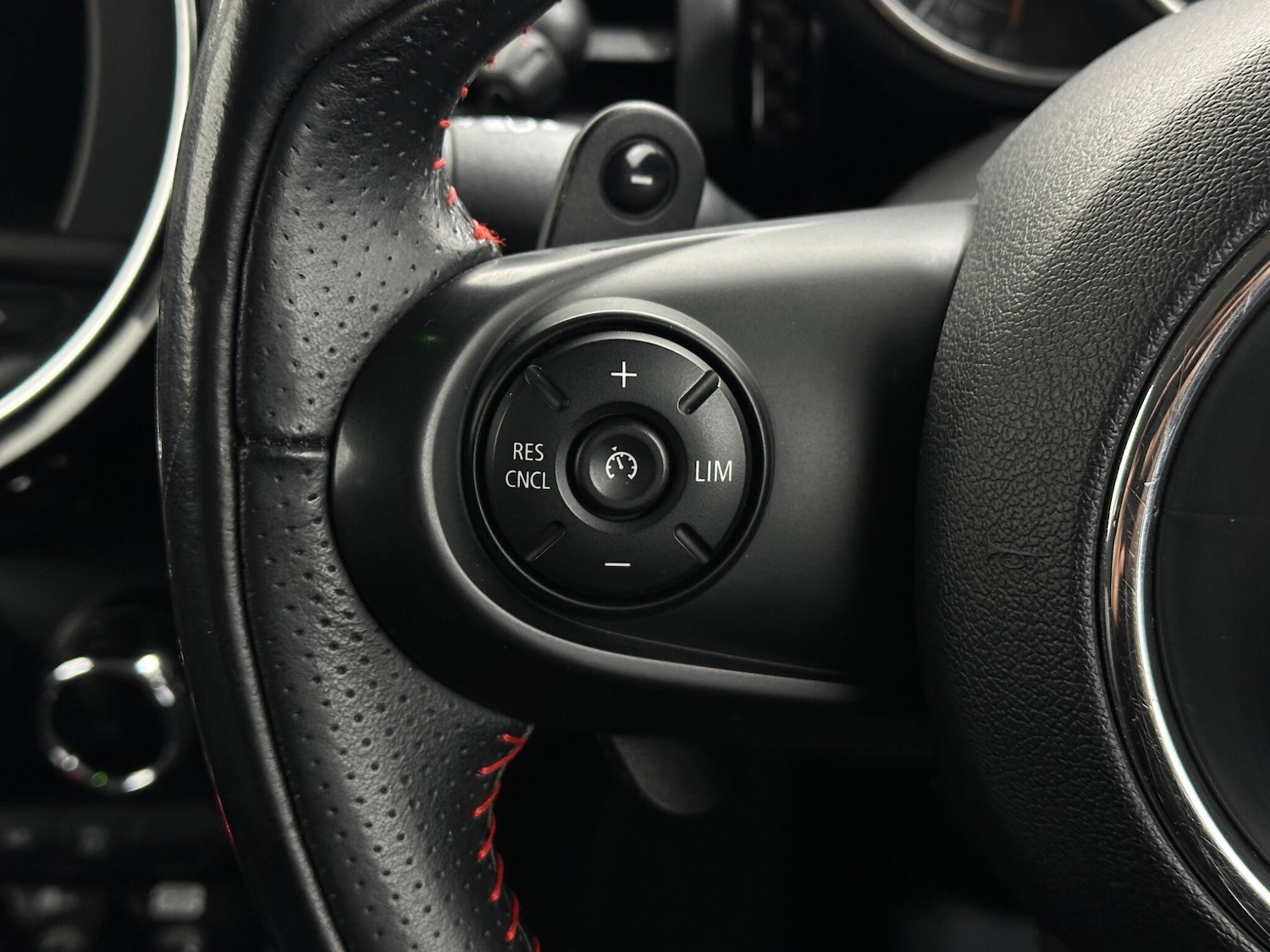 Used MINI Hatch 2018 for sale - 77400905: Photo 15