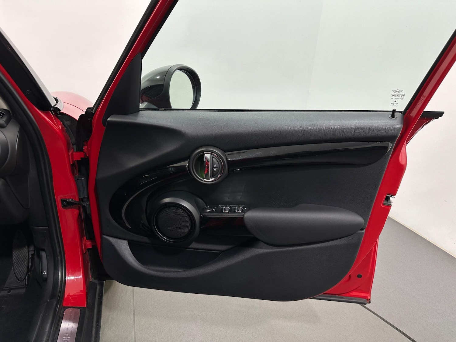 Used MINI Hatch 2018 for sale - 77400905: Photo 34