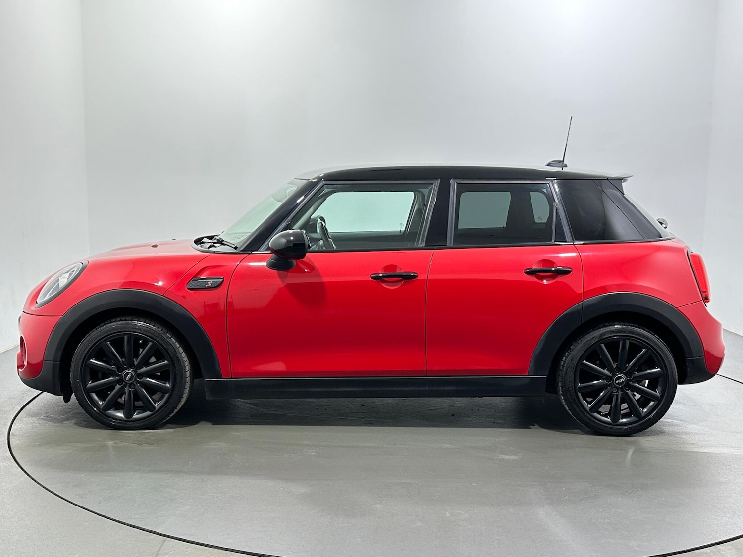 Used MINI Hatch 2018 for sale - 77400905: Photo 5