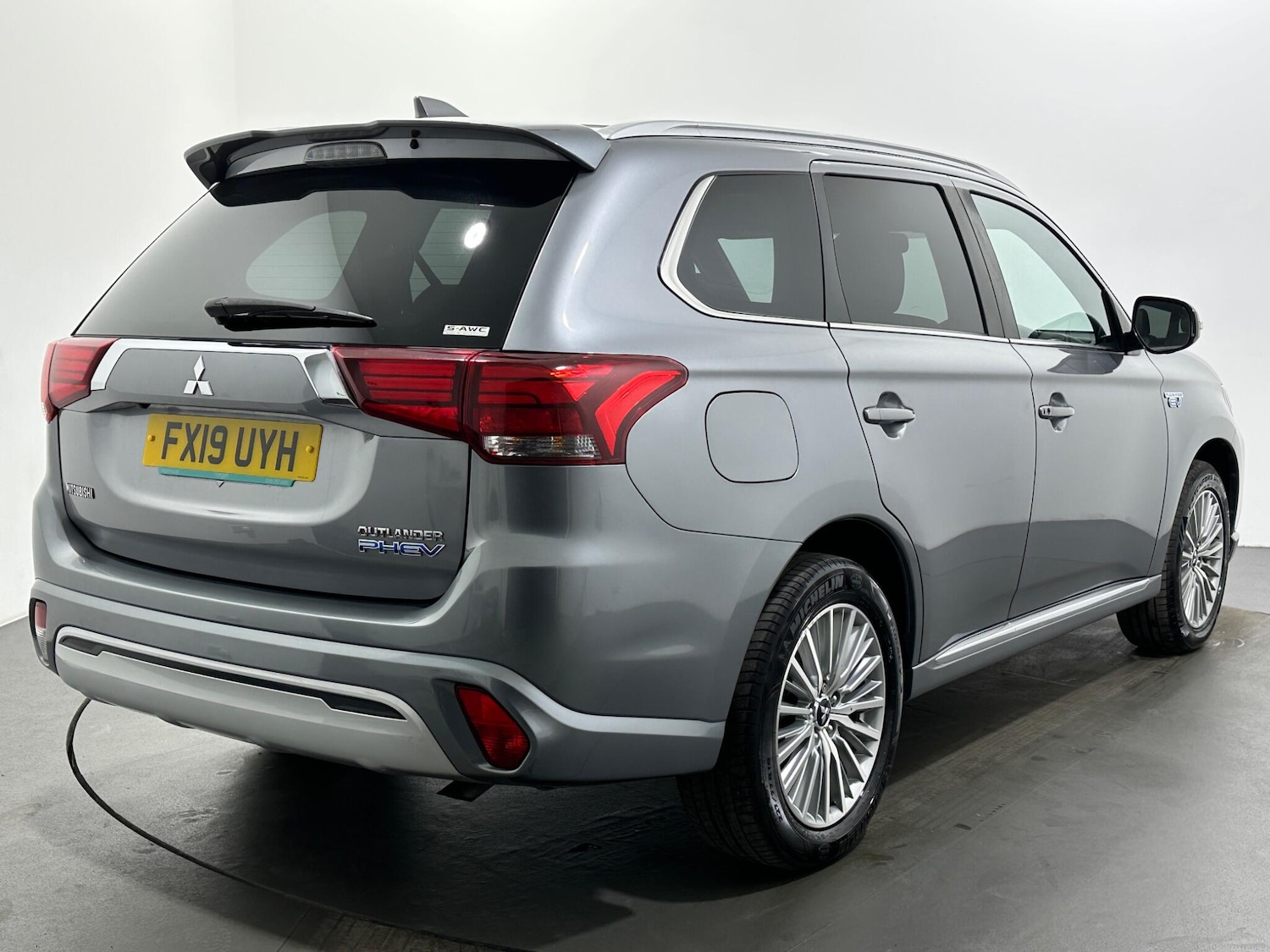 Used Mitsubishi Outlander 2019 for sale - 76878664: Photo 8