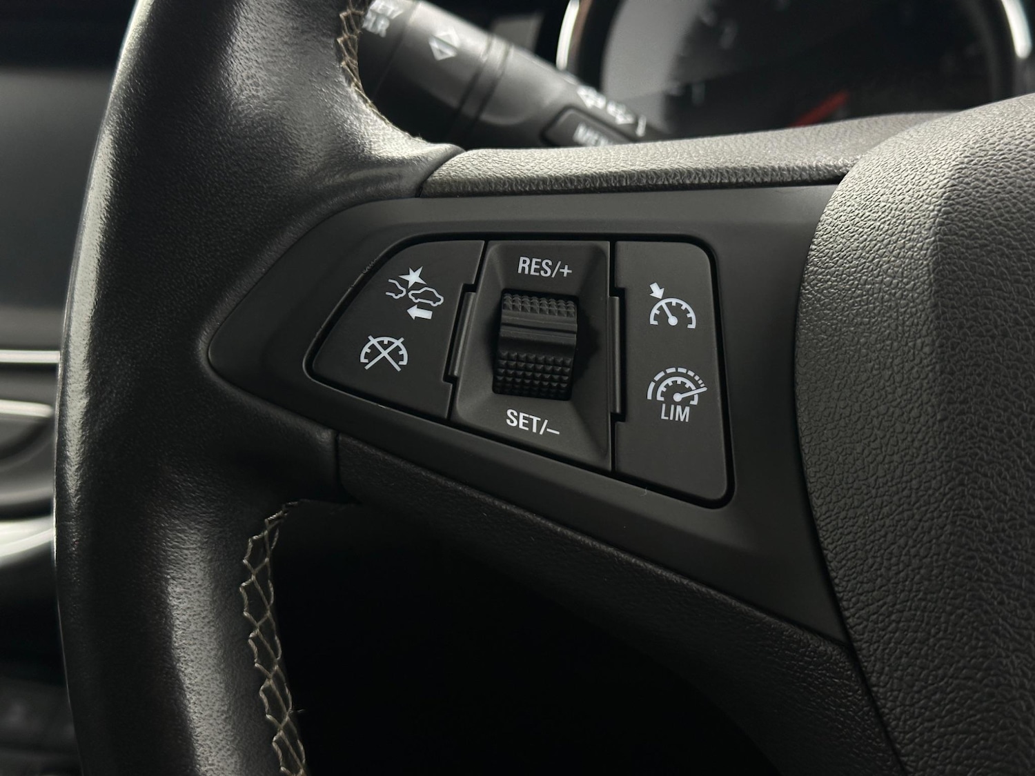 Used Vauxhall Astra 2021 for sale - 76878908: Photo 13