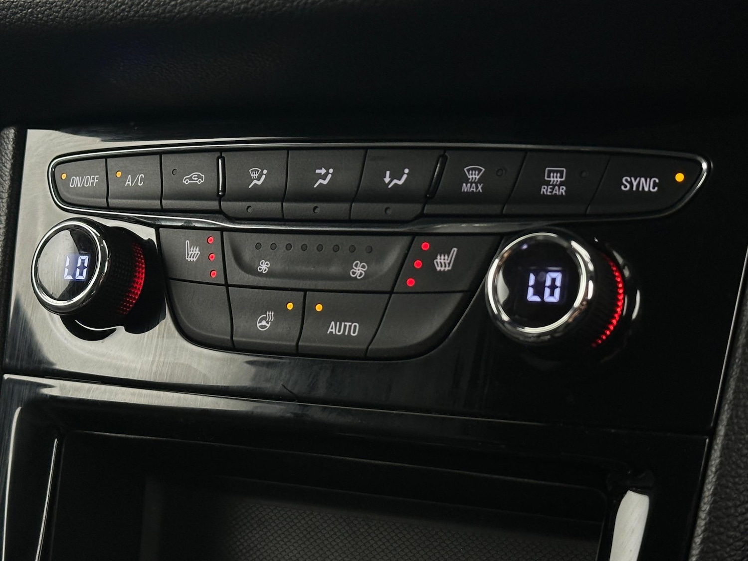 Used Vauxhall Astra 2021 for sale - 76878908: Photo 21