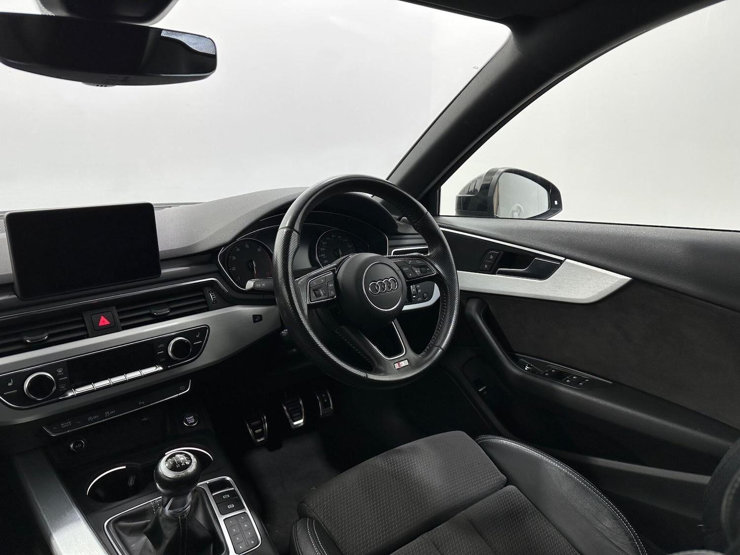 Used Audi A4 2019 for sale - 76878893: Photo 11