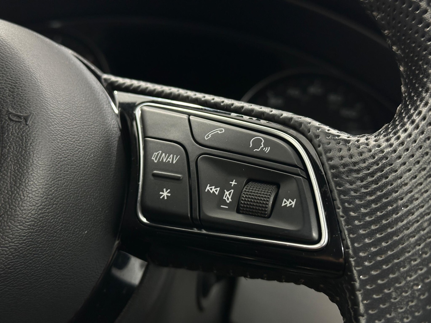 Used Audi A4 2019 for sale - 76878893: Photo 15