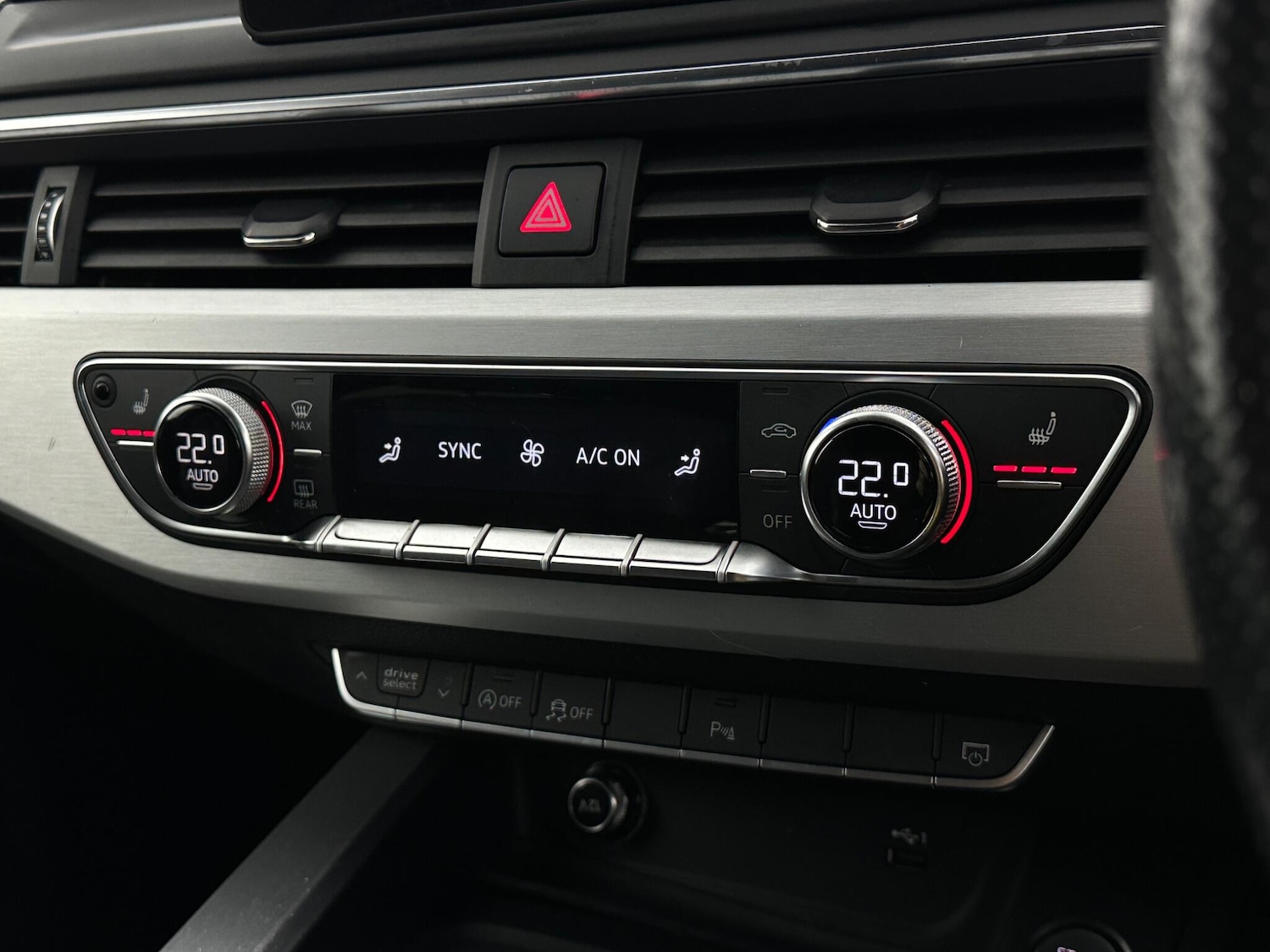 Used Audi A4 2019 for sale - 76878893: Photo 22