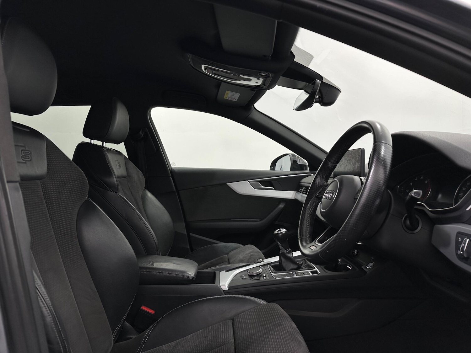 Used Audi A4 2019 for sale - 76878893: Photo 32