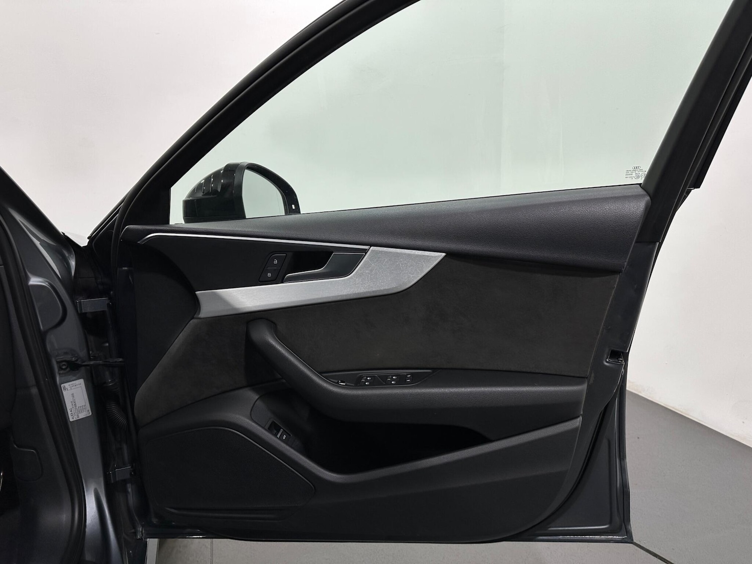 Used Audi A4 2019 for sale - 76878893: Photo 34