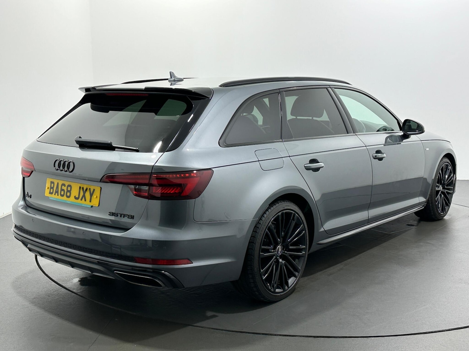 Used Audi A4 2019 for sale - 76878893: Photo 8