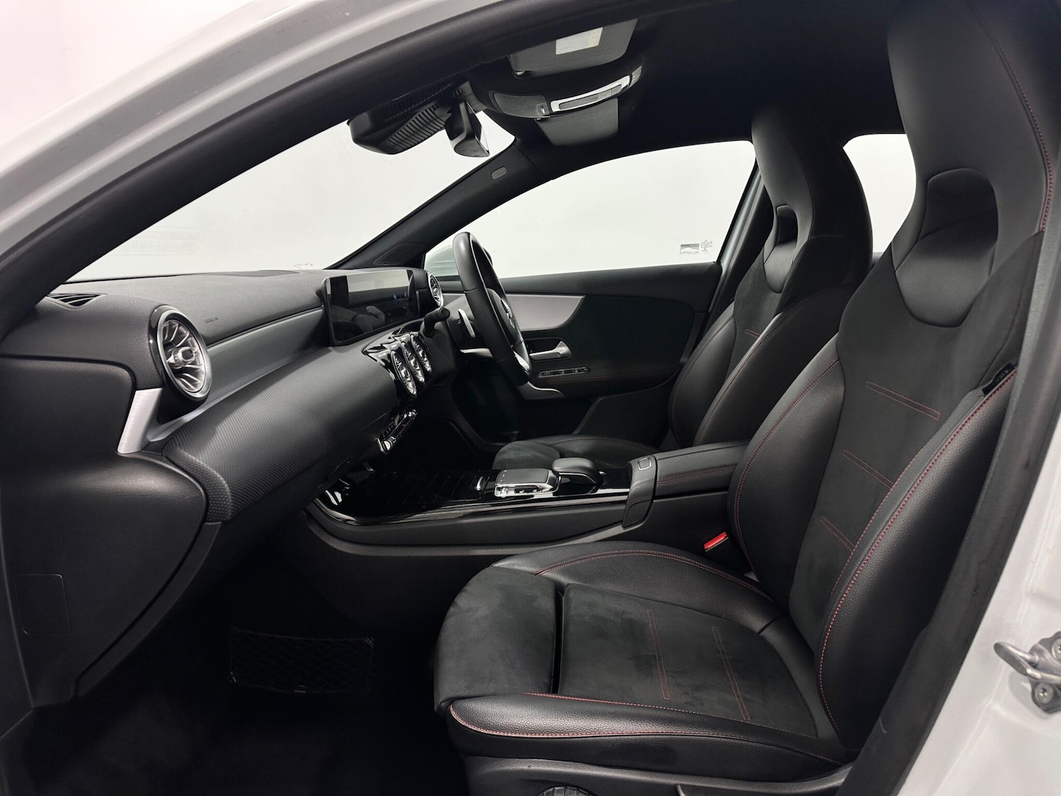 Used Mercedes-Benz A-Class 2019 for sale - 77799113: Photo 35