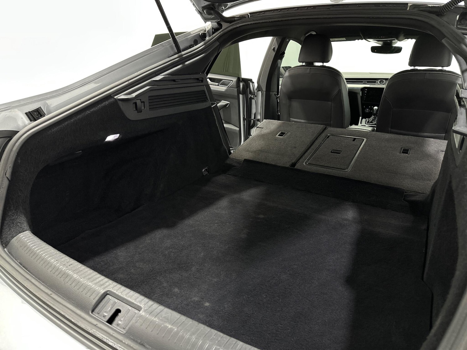 Used Volkswagen Arteon 2020 for sale - 77345419: Photo 43