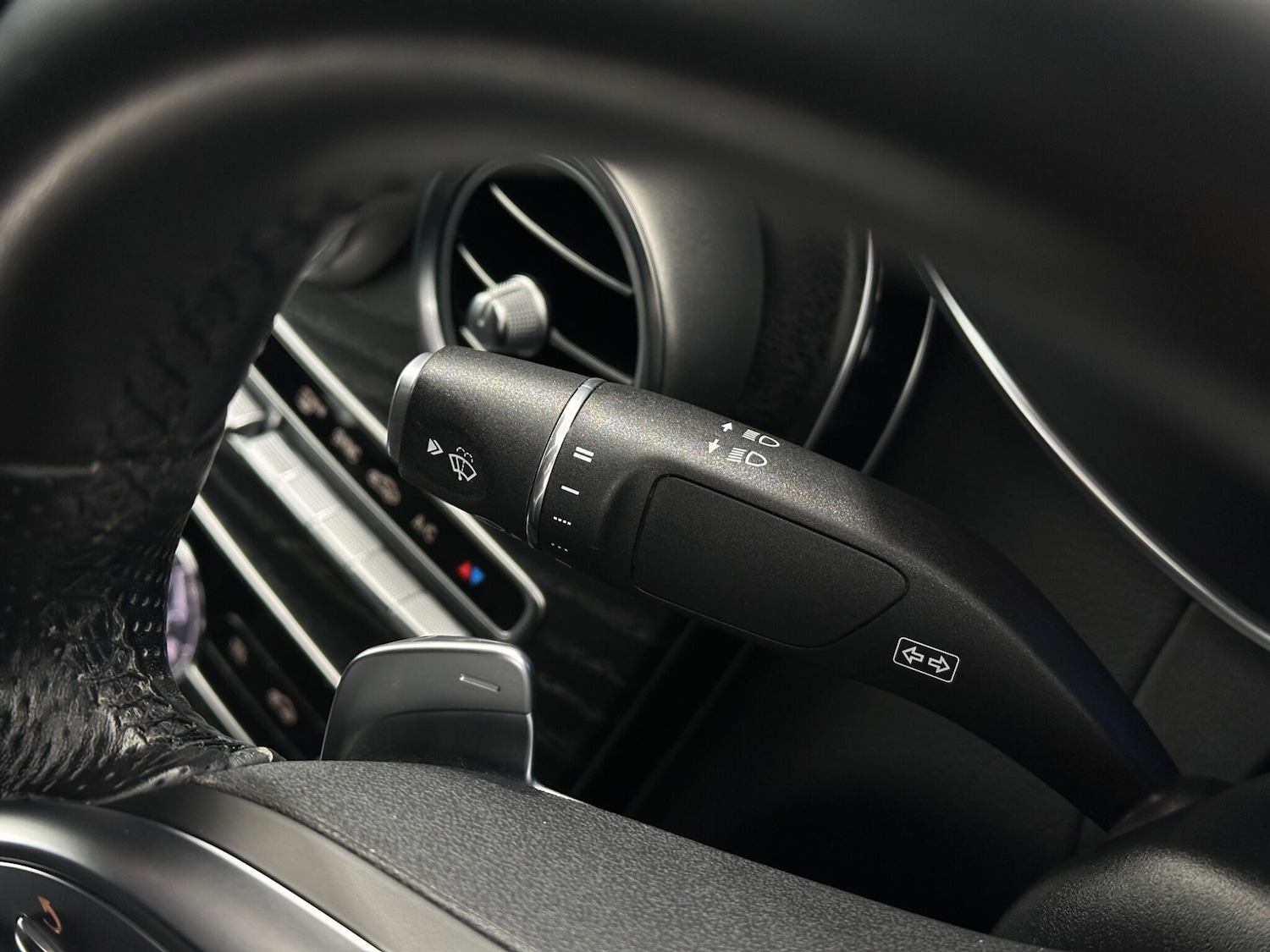 Used Mercedes-Benz C Class 2018 for sale - 77229460: Photo 13