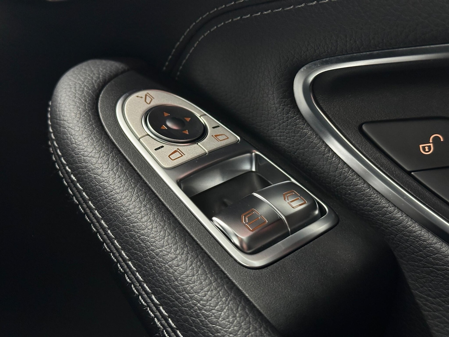 Used Mercedes-Benz C Class 2018 for sale - 77229460: Photo 19