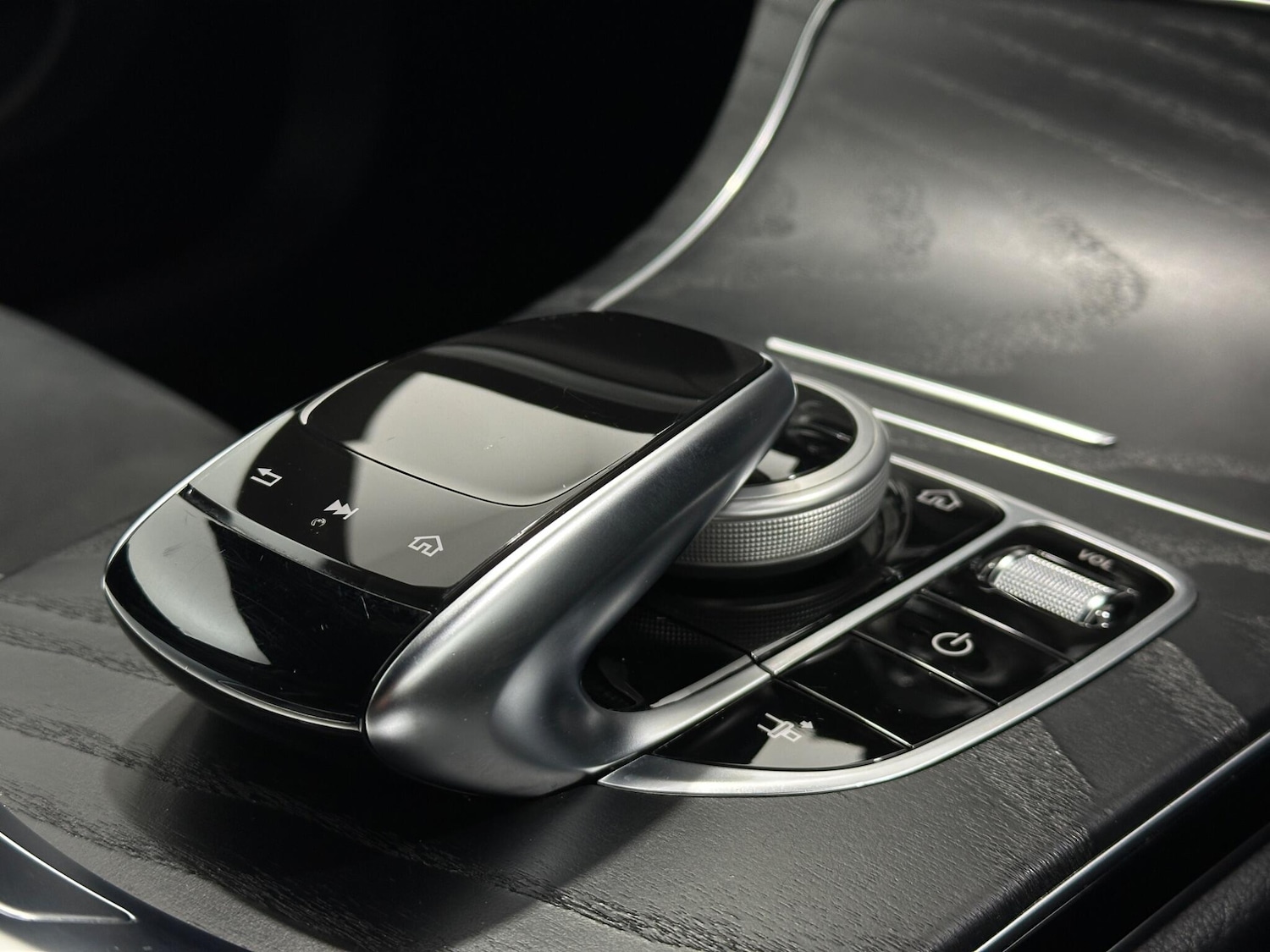 Used Mercedes-Benz C Class 2018 for sale - 77229460: Photo 21