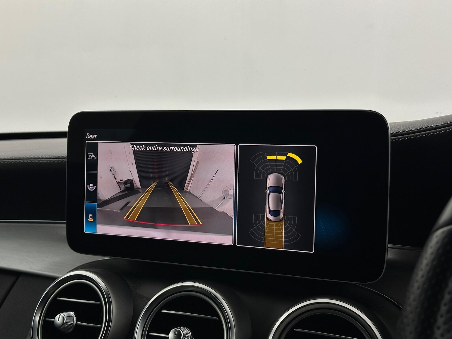 Used Mercedes-Benz C Class 2018 for sale - 77229460: Photo 24