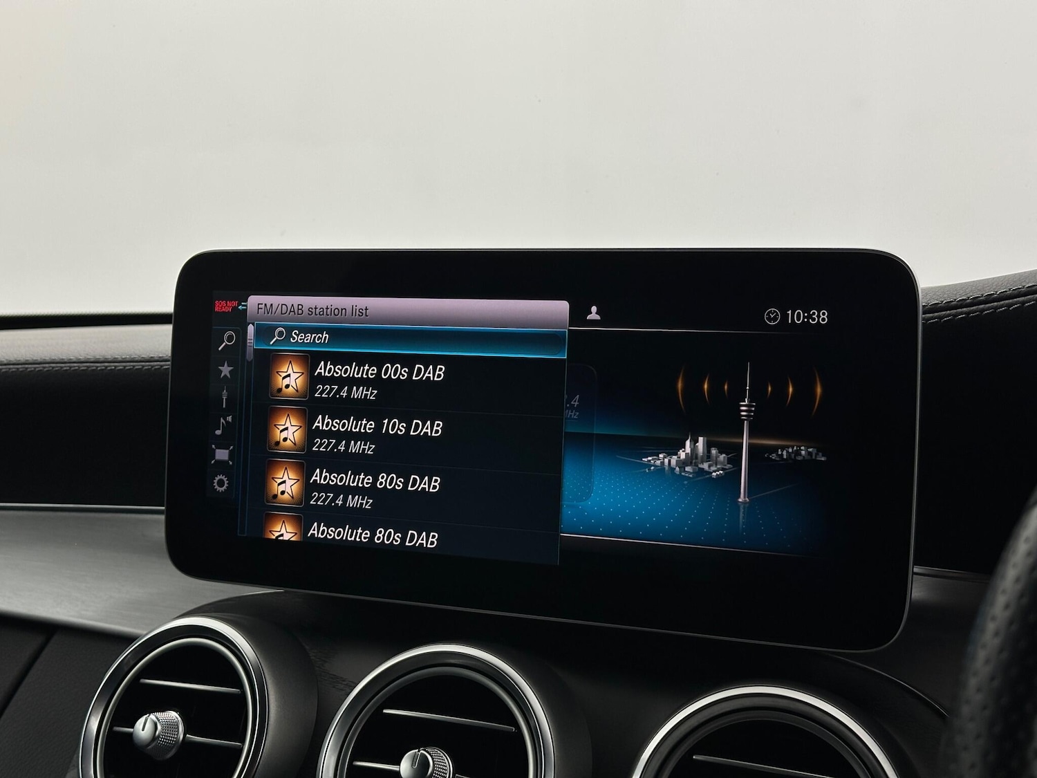 Used Mercedes-Benz C Class 2018 for sale - 77229460: Photo 26