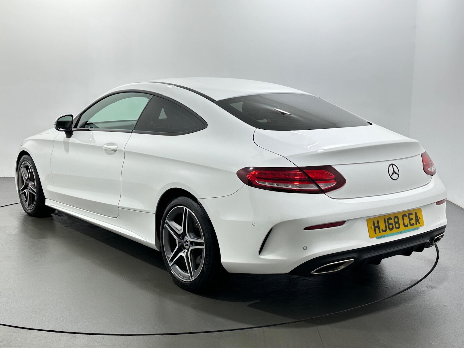 Used Mercedes-Benz C Class 2018 for sale - 77229460: Photo 6