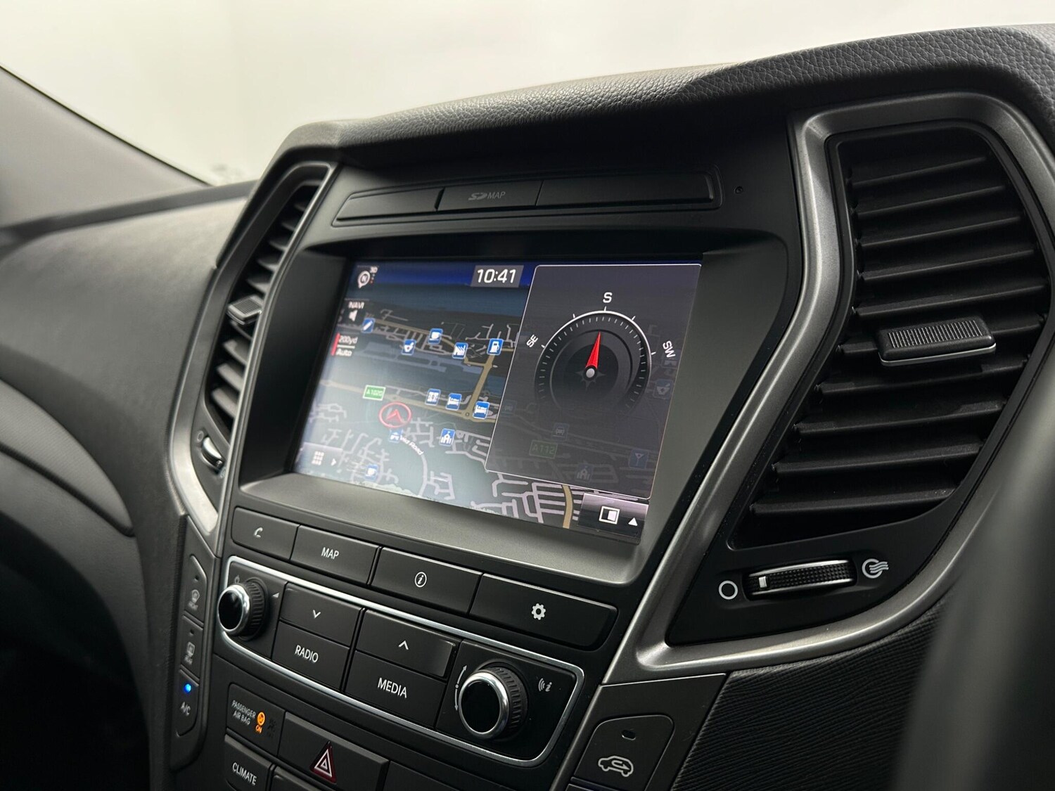 Used Hyundai Santa Fe 2018 for sale - 78020114: Photo 25