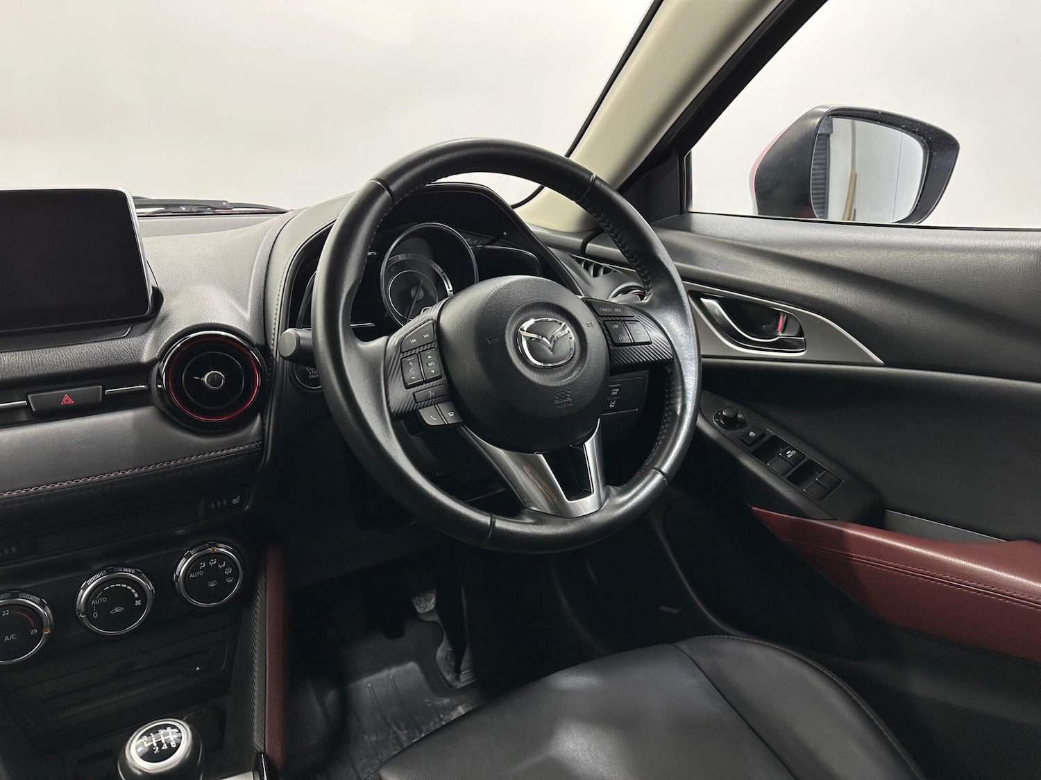 Used Mazda CX-3 2017 for sale - 77015603: Photo 11