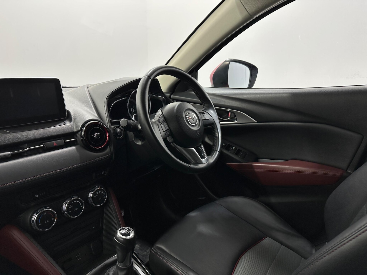 Used Mazda CX-3 2017 for sale - 77015603: Photo 29