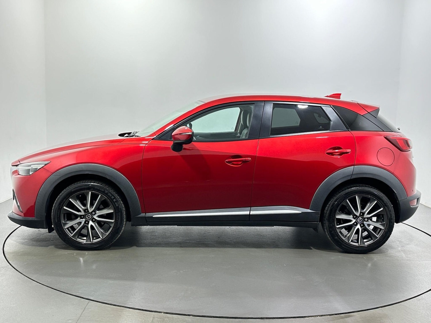 Used Mazda CX-3 2017 for sale - 77015603: Photo 5