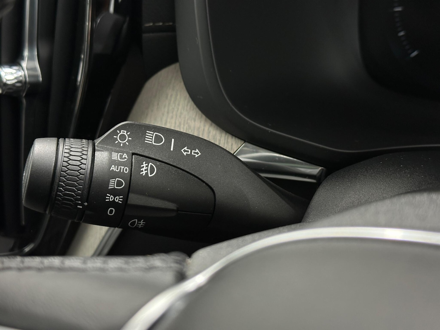 Used Volvo XC60 2019 for sale - 78086848: Photo 13