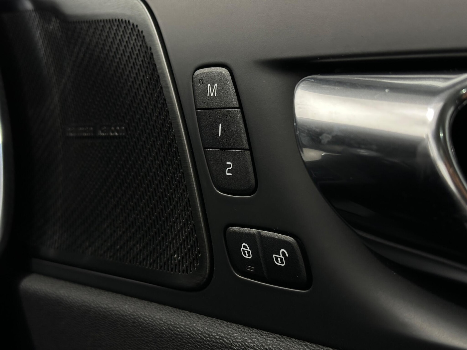 Used Volvo XC60 2019 for sale - 78086848: Photo 20