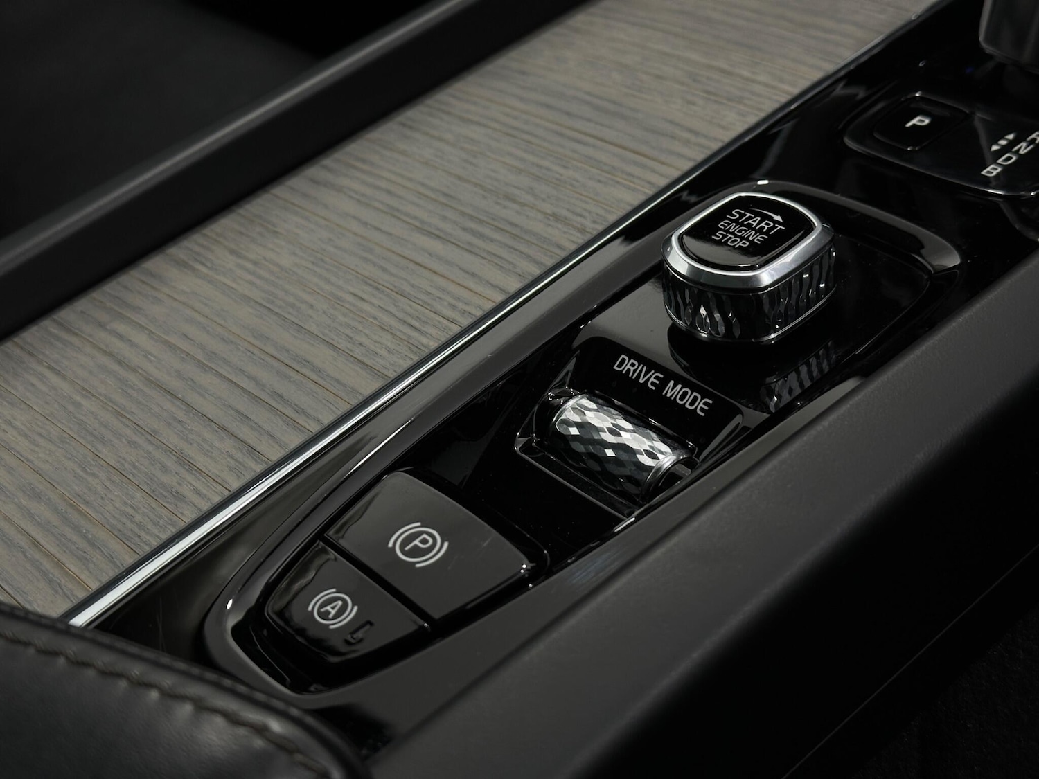 Used Volvo XC60 2019 for sale - 78086848: Photo 23