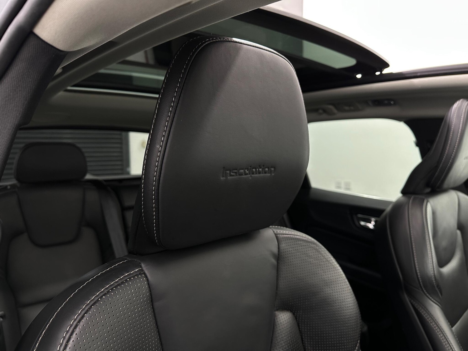 Used Volvo XC60 2019 for sale - 78086848: Photo 35