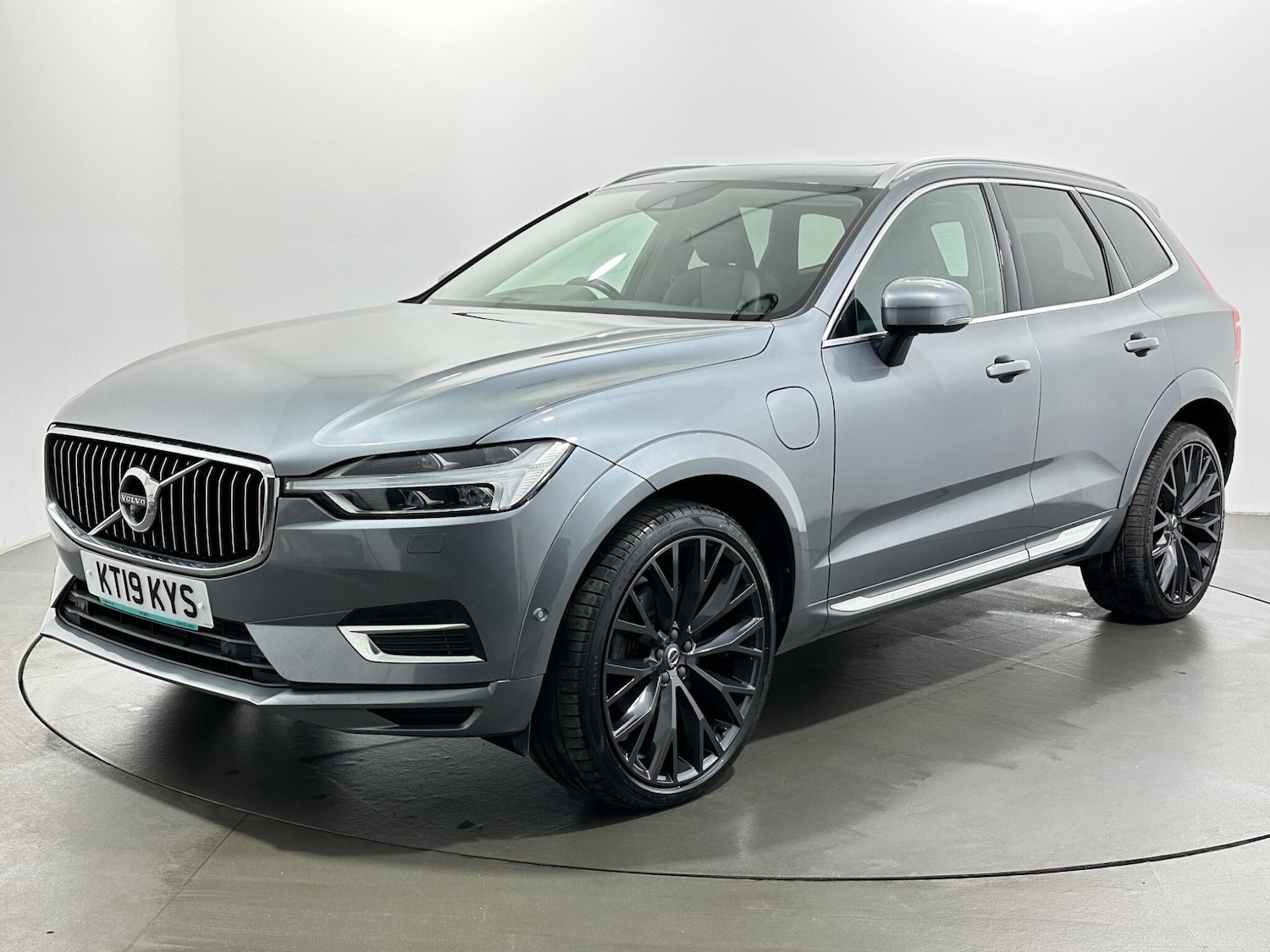 Used Volvo XC60 2019 for sale - 78086848: Photo 4