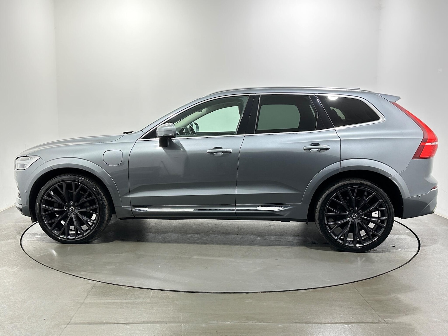 Used Volvo XC60 2019 for sale - 78086848: Photo 5