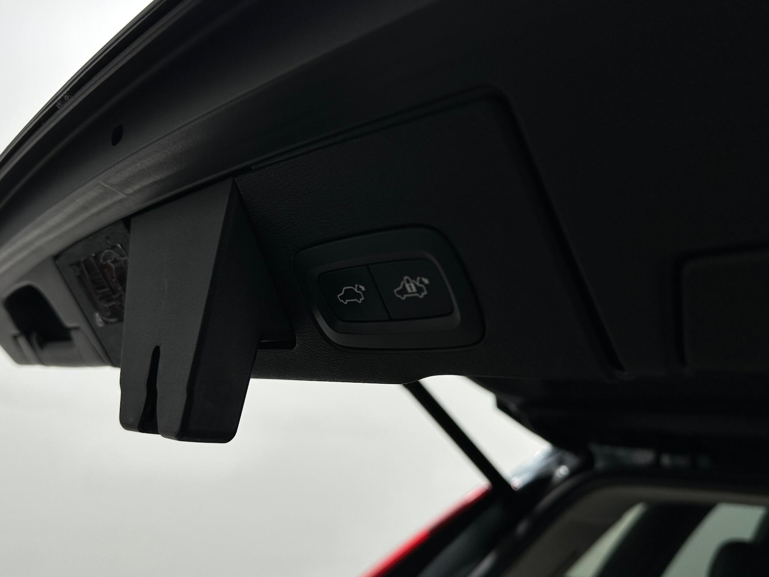 Used Volvo XC60 2019 for sale - 78086848: Photo 51