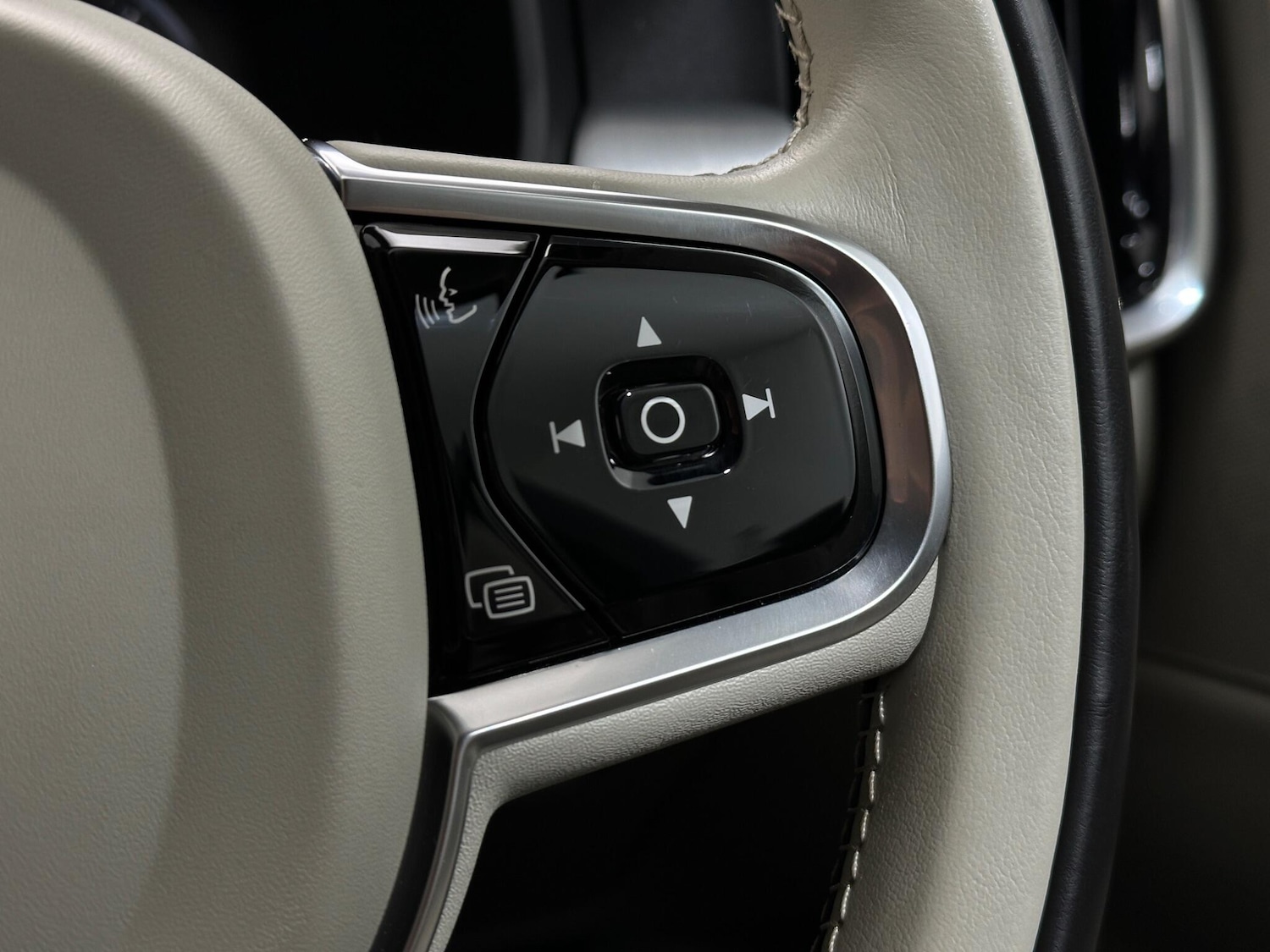 Used Volvo S90 for sale - 78135592: Photo 15