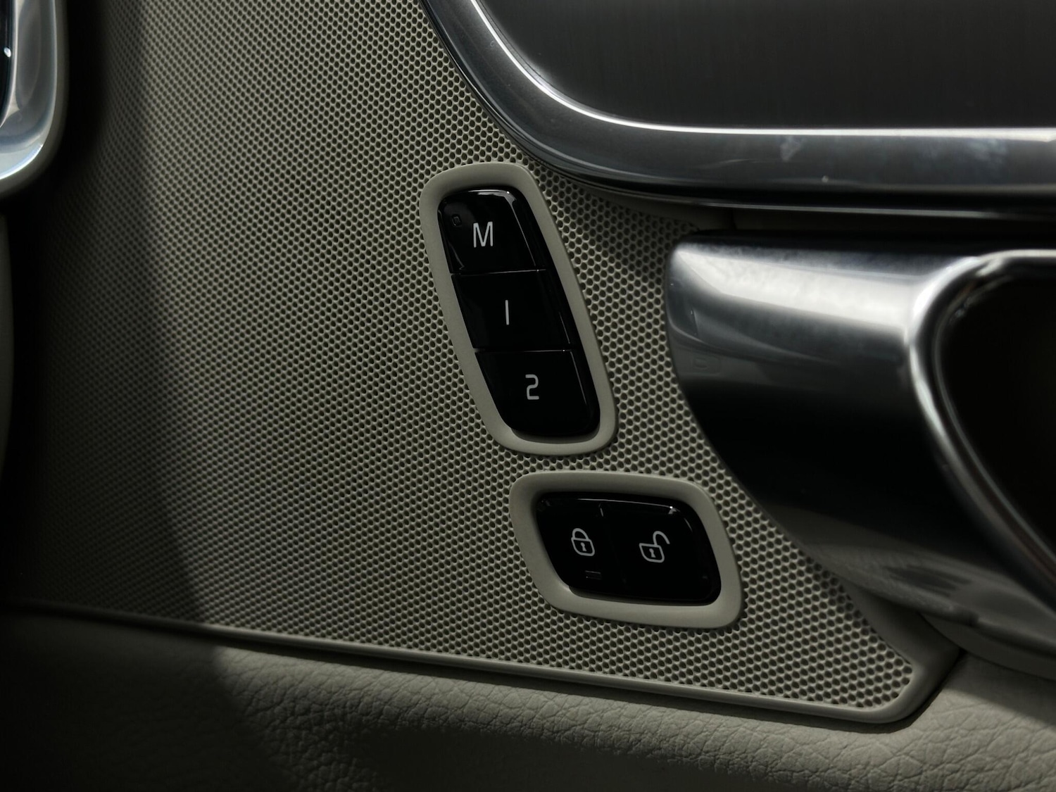 Used Volvo S90 for sale - 78135592: Photo 18