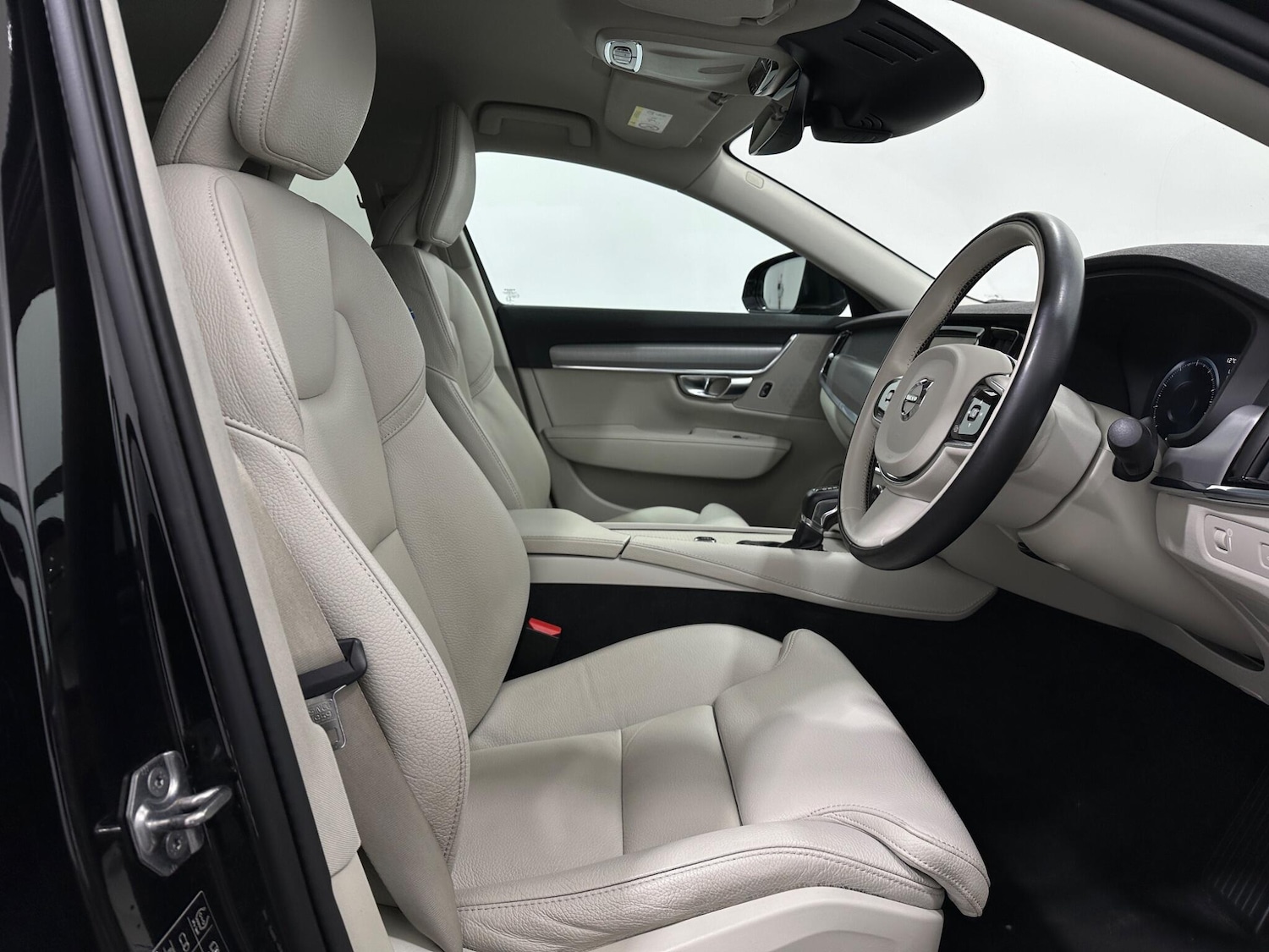 Used Volvo S90 for sale - 78135592: Photo 31