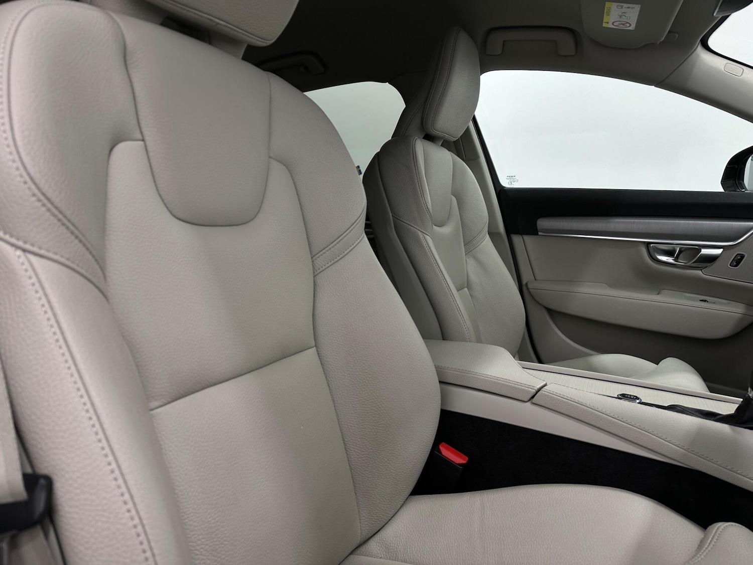 Used Volvo S90 for sale - 78135592: Photo 32