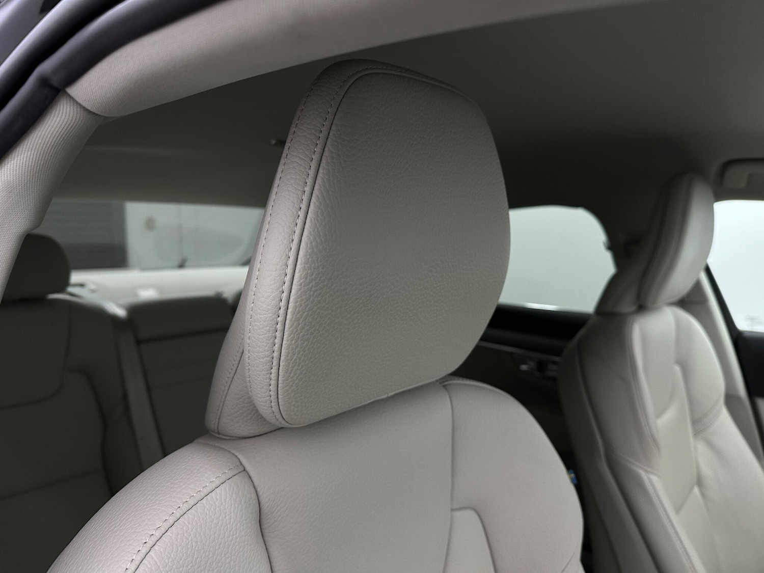 Used Volvo S90 for sale - 78135592: Photo 33