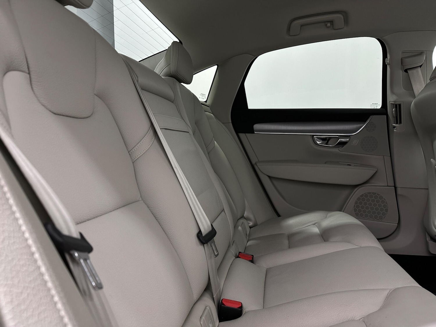 Used Volvo S90 for sale - 78135592: Photo 43