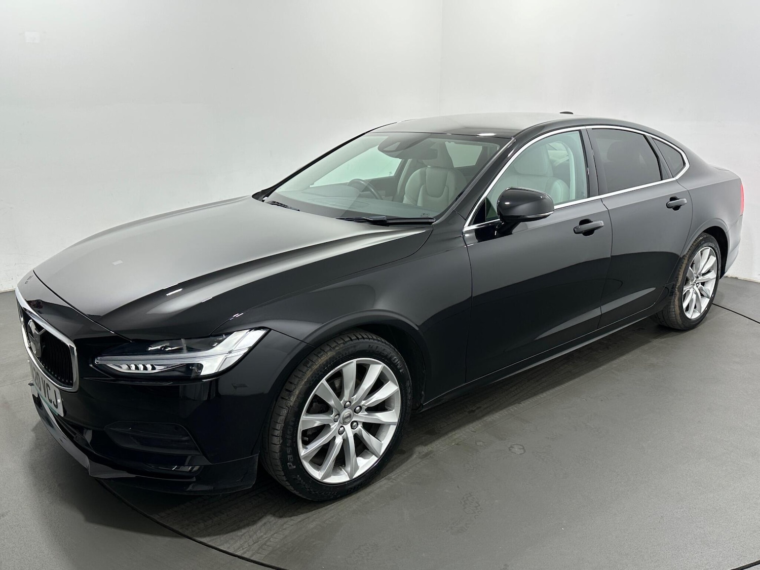 Used Volvo S90 for sale - 78135592: Photo 55