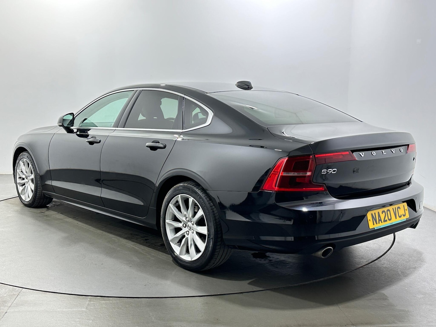 Used Volvo S90 for sale - 78135592: Photo 6