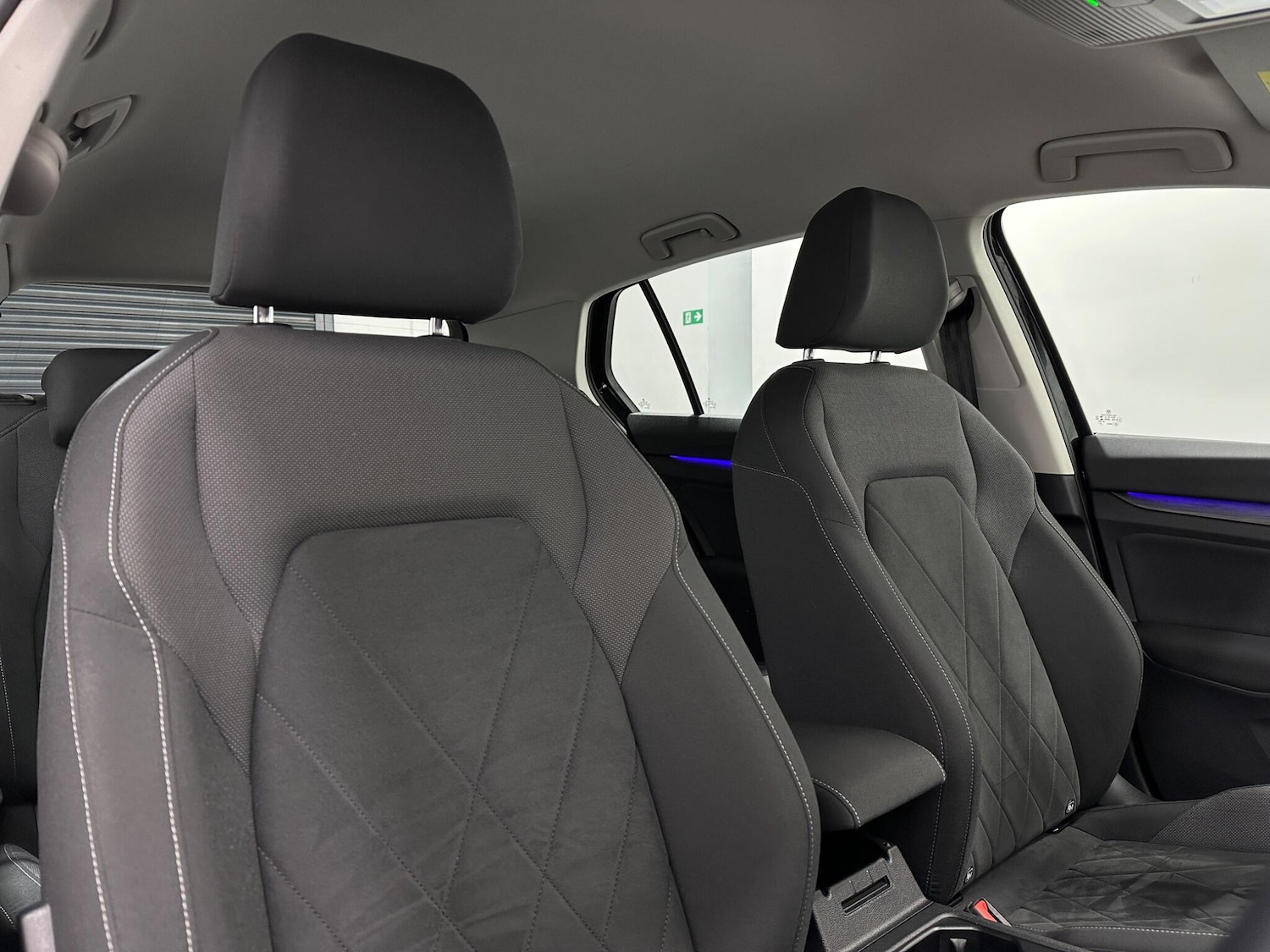 Used Volkswagen Golf 2020 for sale - 77439991: Photo 32