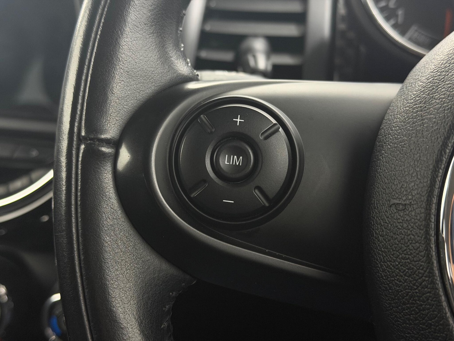 Used MINI Hatch 2018 for sale - 76878954: Photo 13