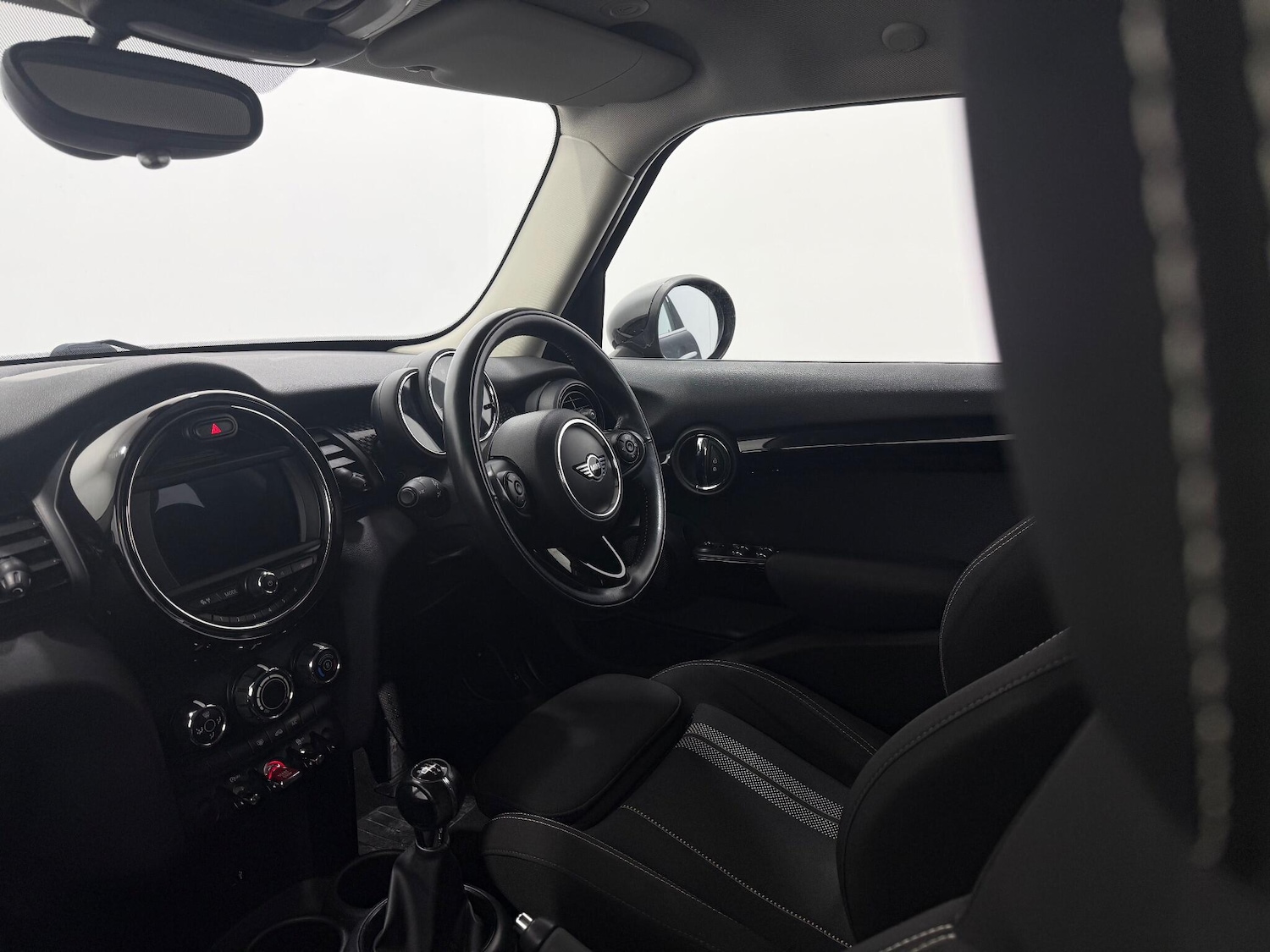 Used MINI Hatch 2018 for sale - 76878954: Photo 26