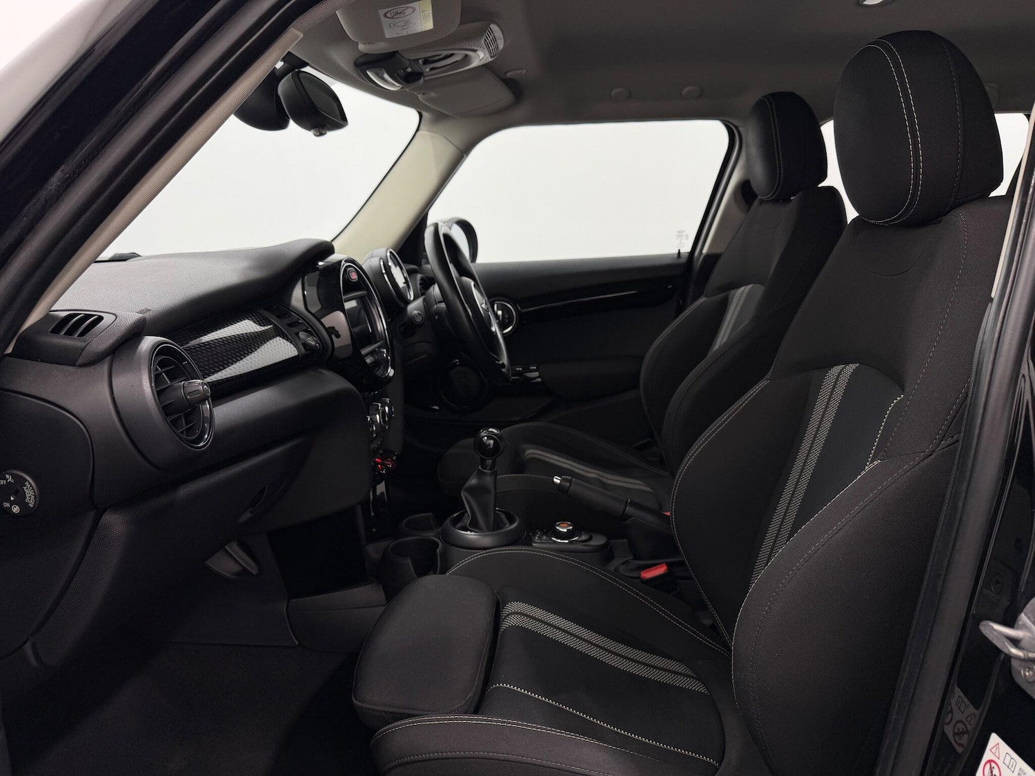 Used MINI Hatch 2018 for sale - 76878954: Photo 31